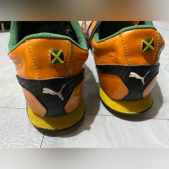 Size 13 2010 Usain Bolt running shoes. - Picture 4 of 4